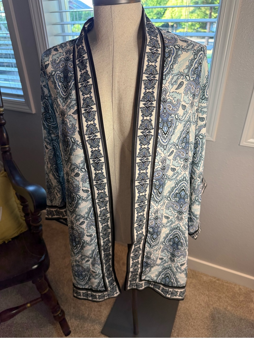 Max Studio White and Blue Paisley Border Blouse
